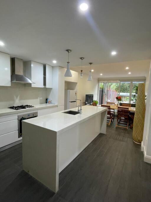 Ideal 3 Bedroom House City Centre Glebe 2 E-Bikes Included Sydney Eksteriør bilde